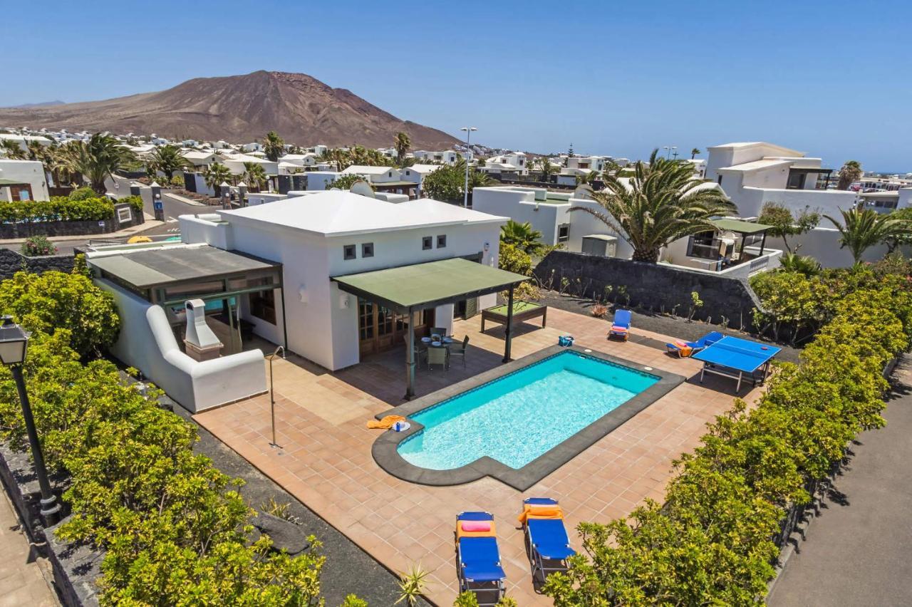 Villa Victoria Luz By Villa Plus Playa Blanca  Bagian luar foto